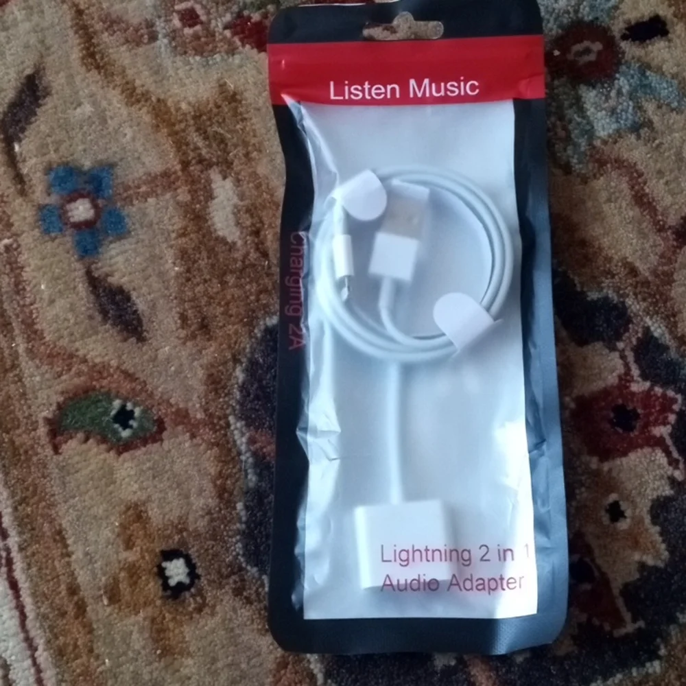 Lighting 2 In 1 Audio Adapter Charging 2A